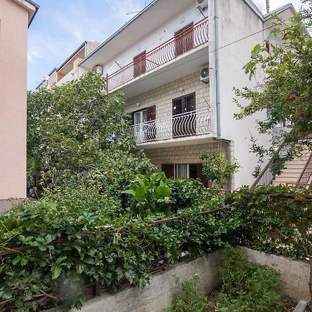 Apartments Zeljko Макарска Екстериор снимка